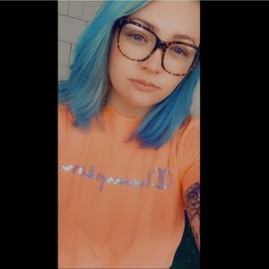 Meet your Posher, Tabitha